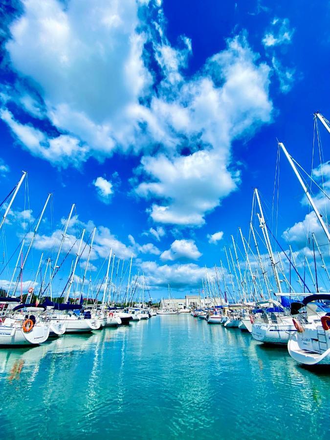 Stay In A Boat - Lisboa 外观 照片