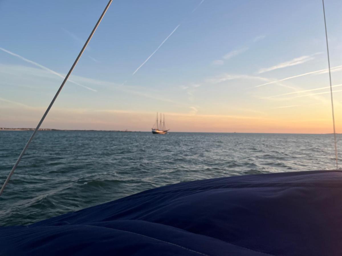 Stay In A Boat - Lisboa 外观 照片