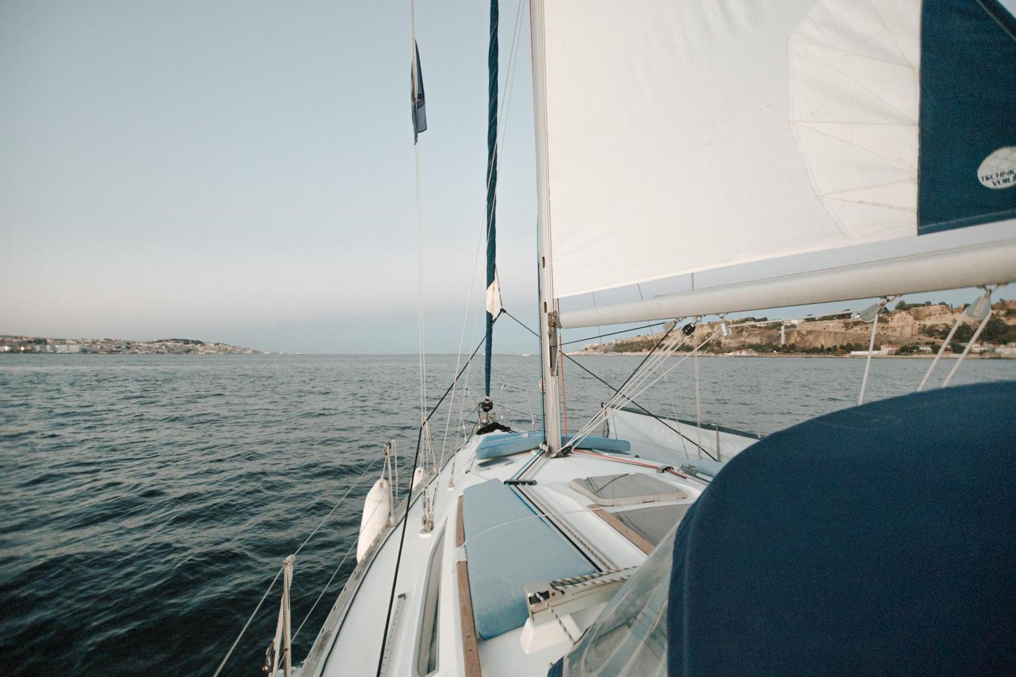 Stay In A Boat - Lisboa 外观 照片